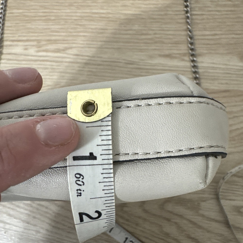 G By Guess Beige with Black Trim Crossbody Purse Beige‎ Satchel Chain Strap - Picture 13 of 13